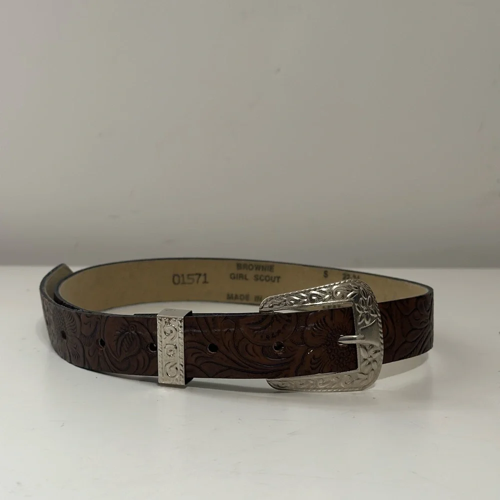 Brownie Girl Scout uniform Brown Bonded Leather Belt with Silver Buckle Small